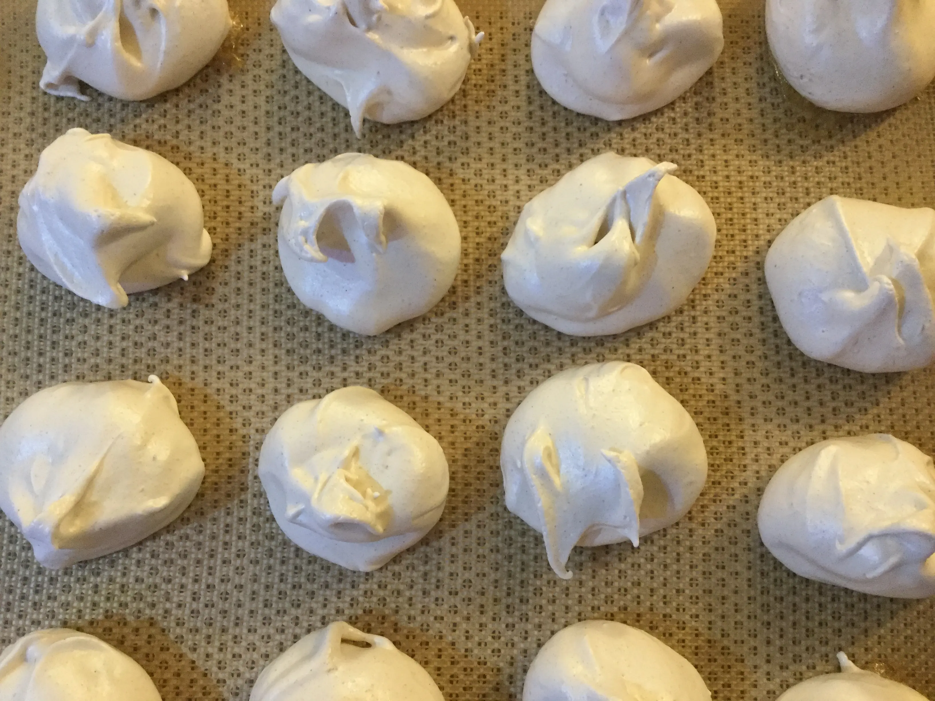 moRbpBKXyb4IPDJOl9A0GcUMIz0Uedcj0LoIzoUz