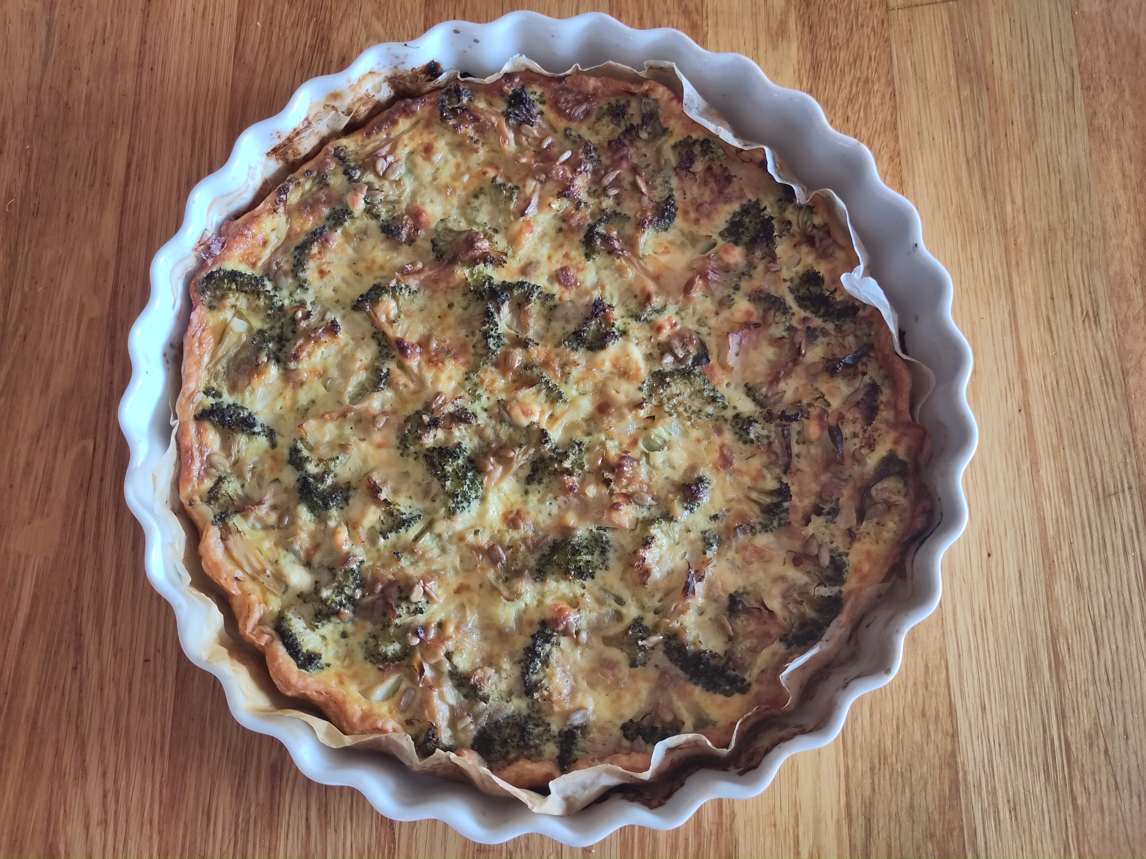 7oPlqEnixAyp6JeLZY2NaisgsR9iUo5FopV1kNA3